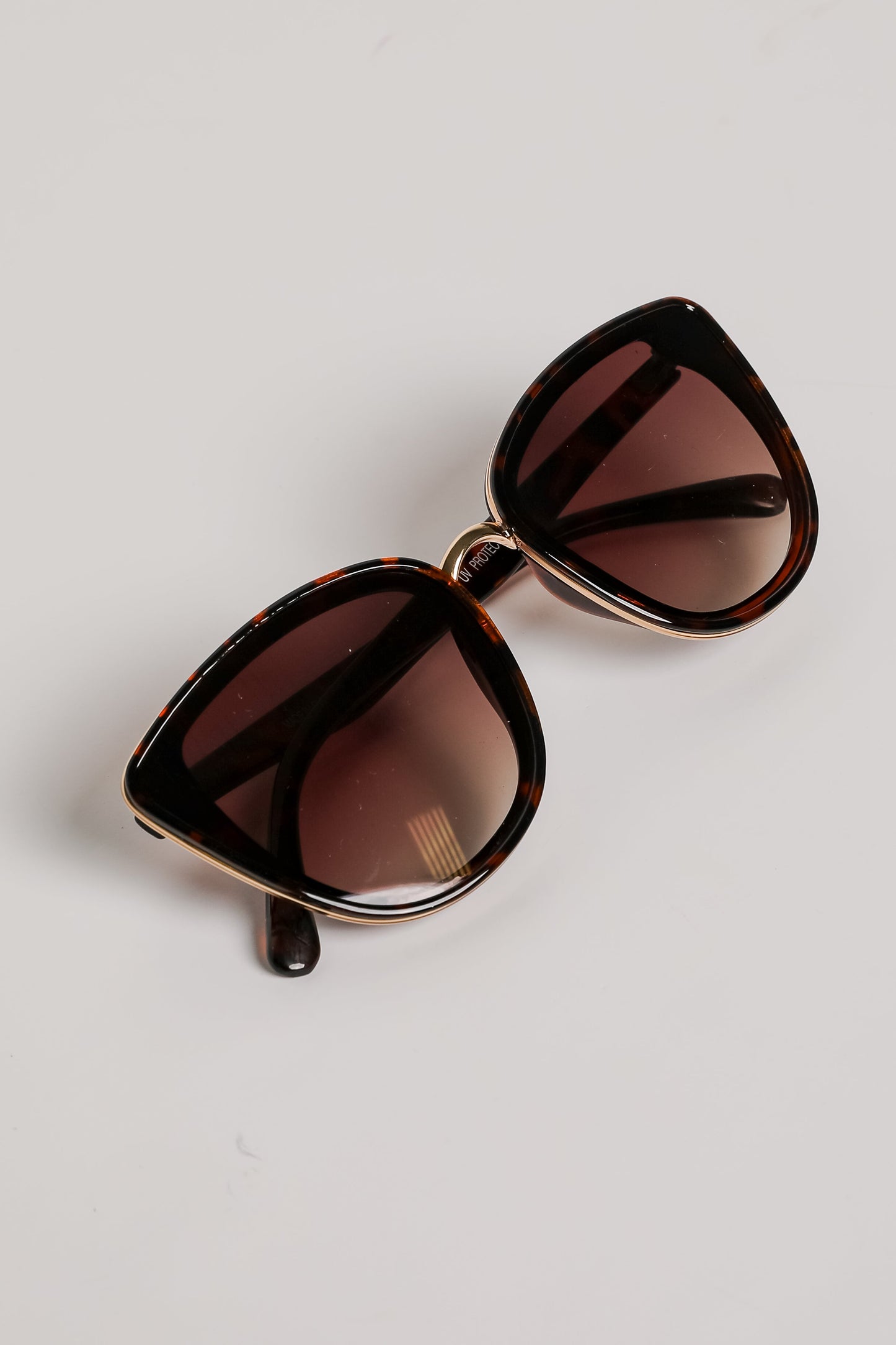 Glistening Lights Cat Eye Sunglasses