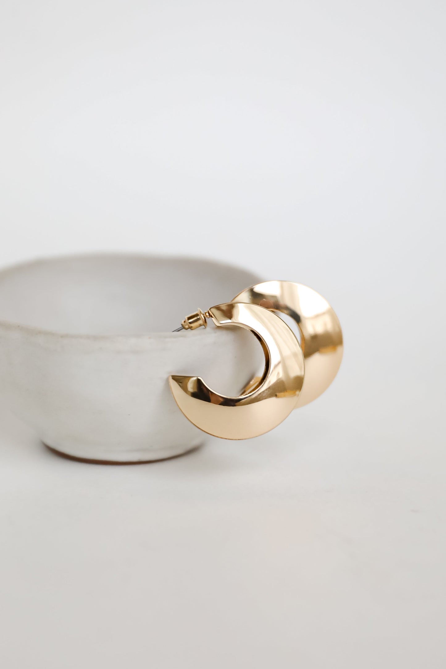 Sadie Gold Hoop Earrings