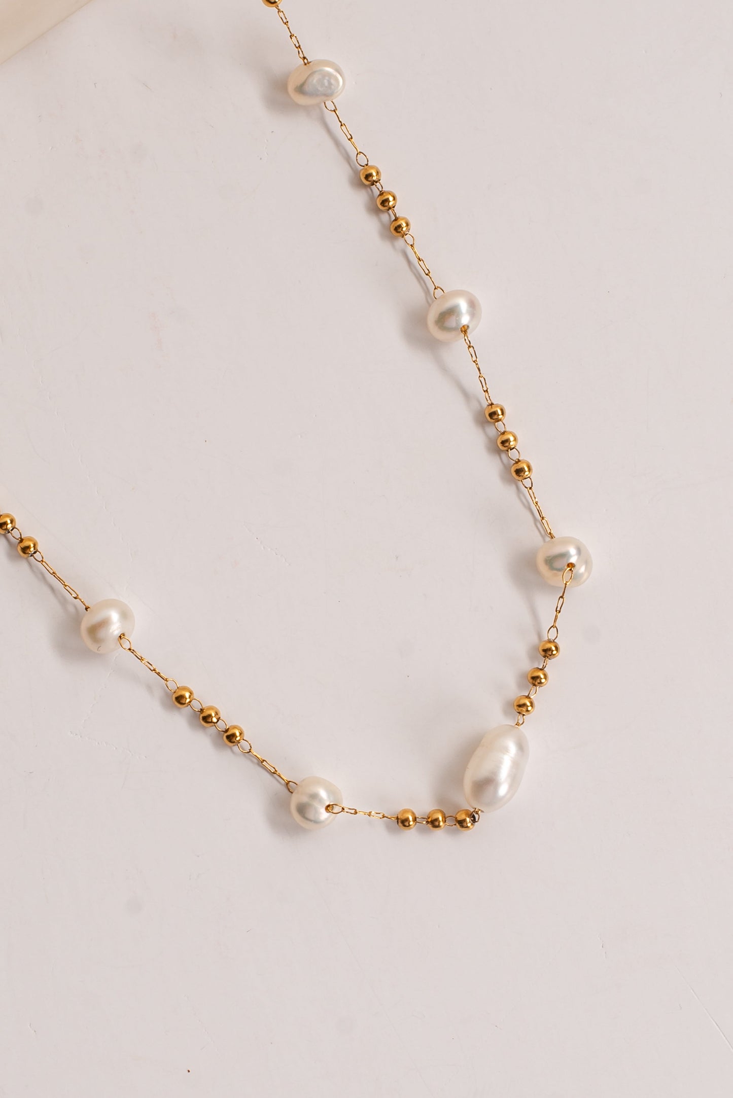 Miley Gold Pearl Chain Necklace