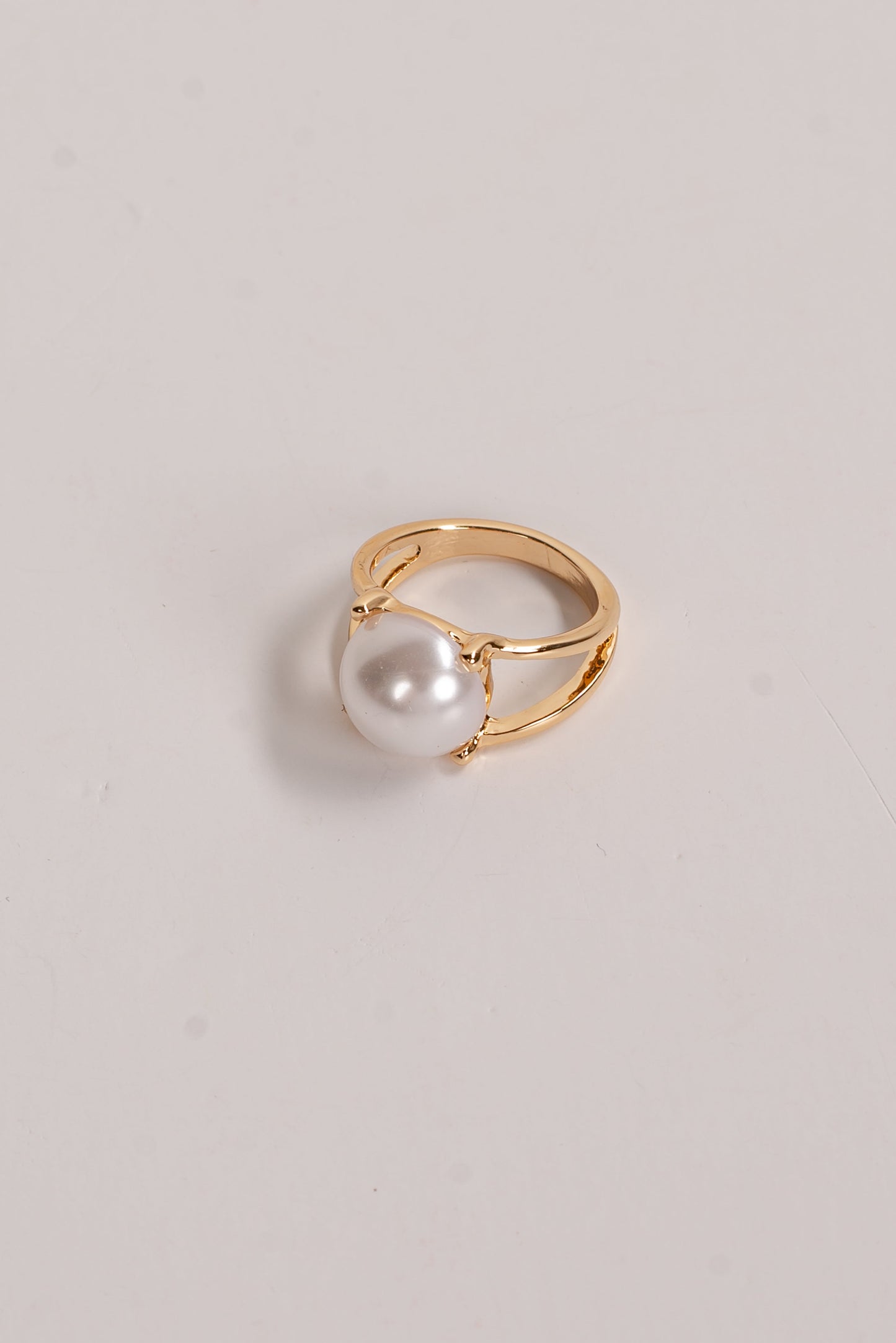 Mallory Gold Pearl Ring