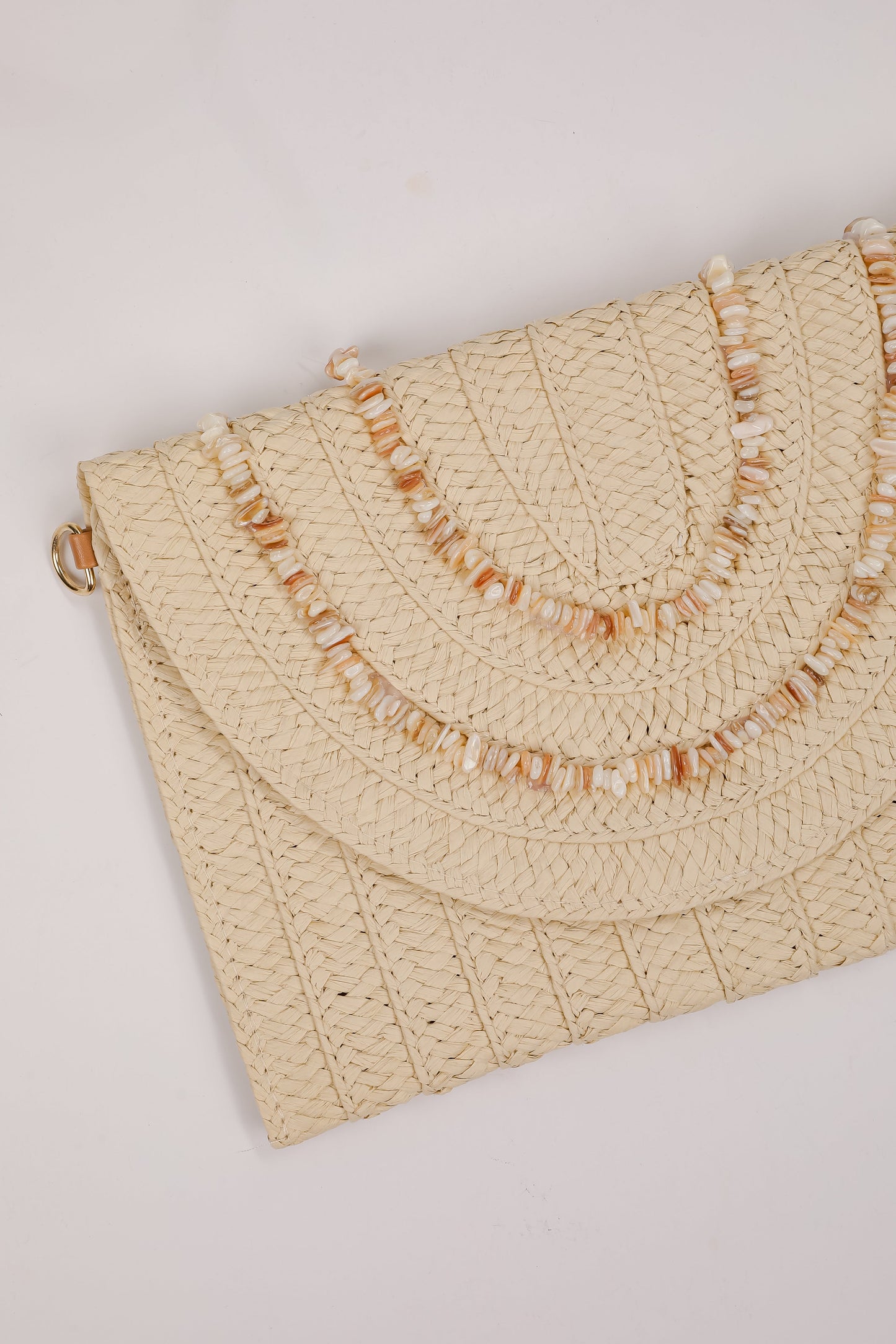 Sunkissed Glow Ivory Seashell Straw Clutch