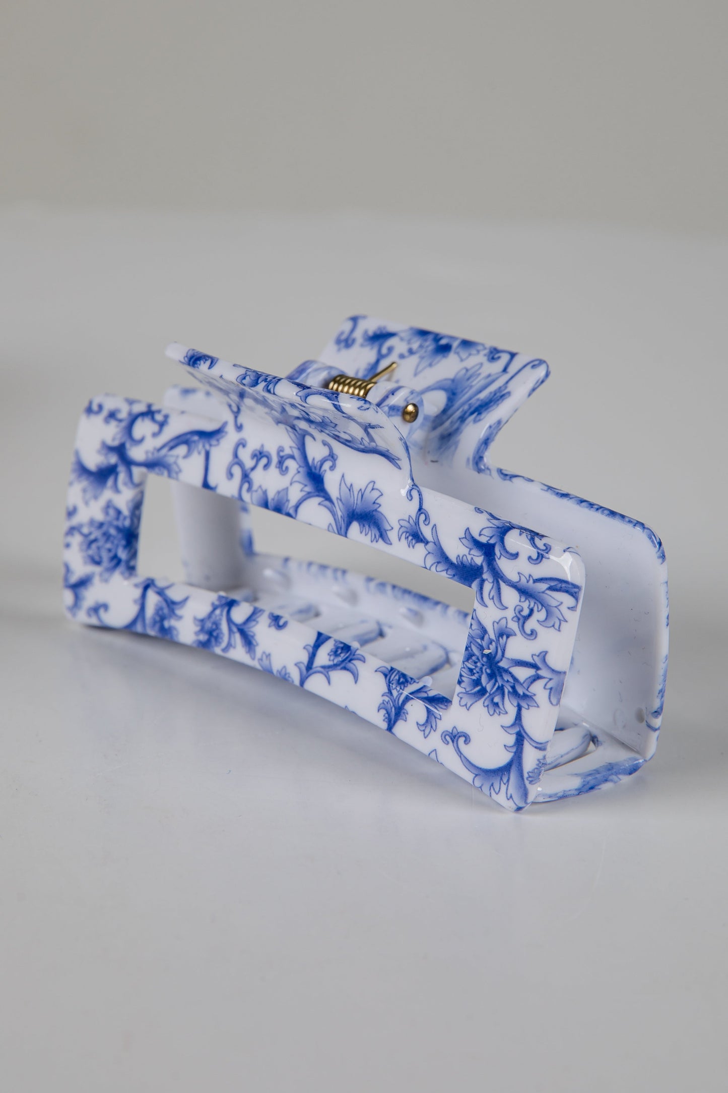 Sweet Credentials Navy Floral Rectangle Claw Hair Clip