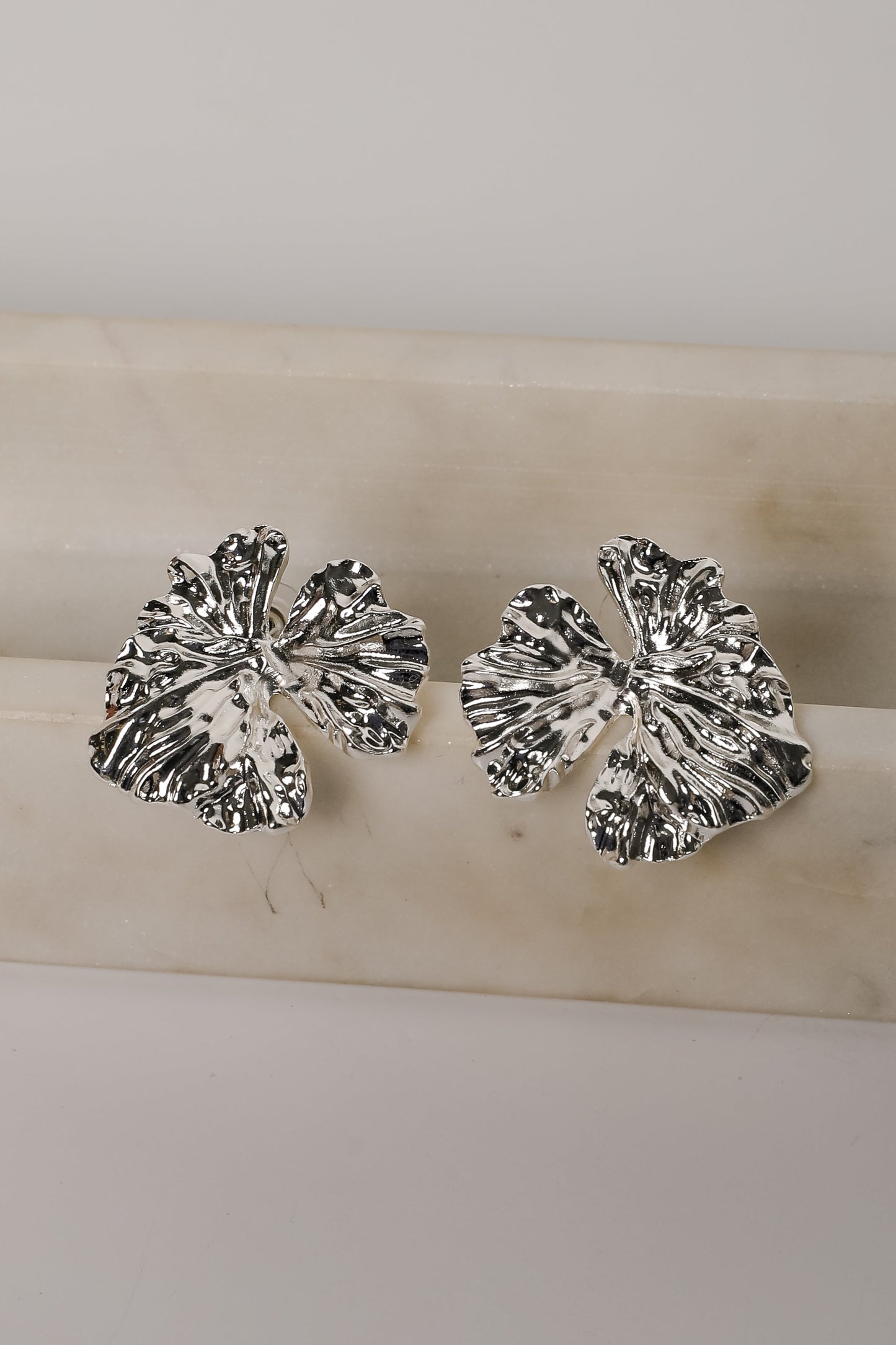 FINAL SALE - Quinn Textured Statement Earrings