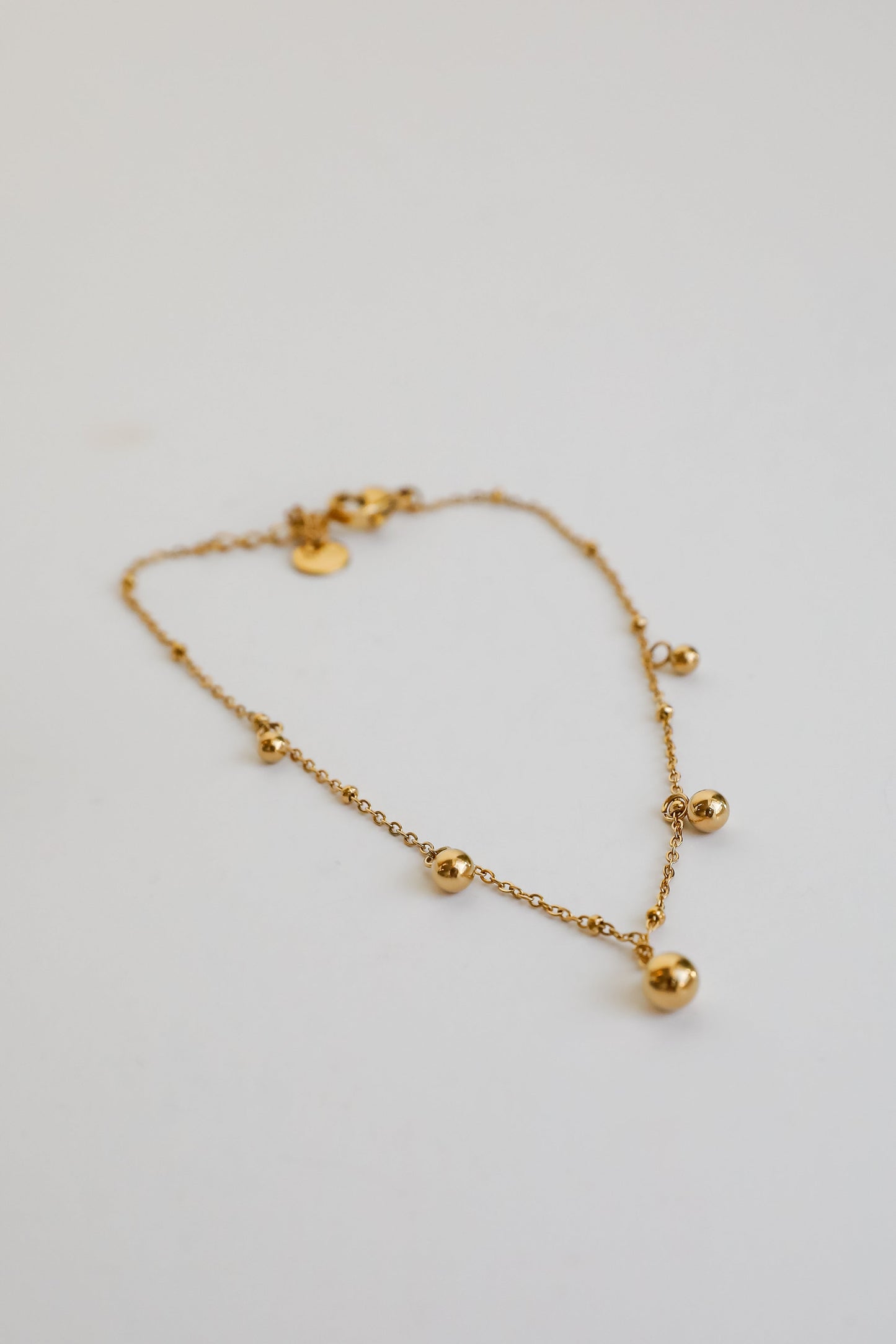 FINAL SALE - Sutton Gold Ball Charm Anklet