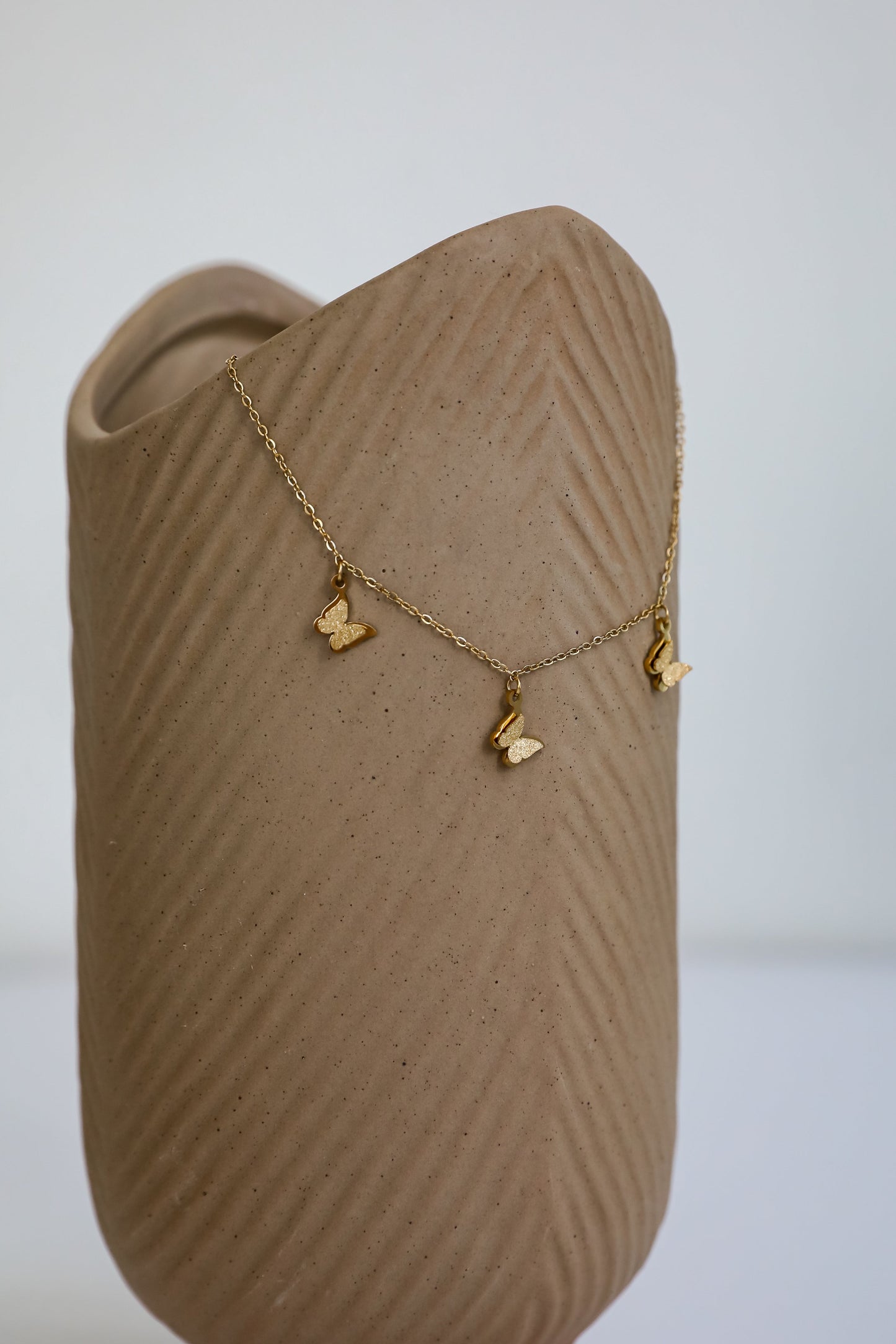 Ariana Gold Butterfly Charm Anklet