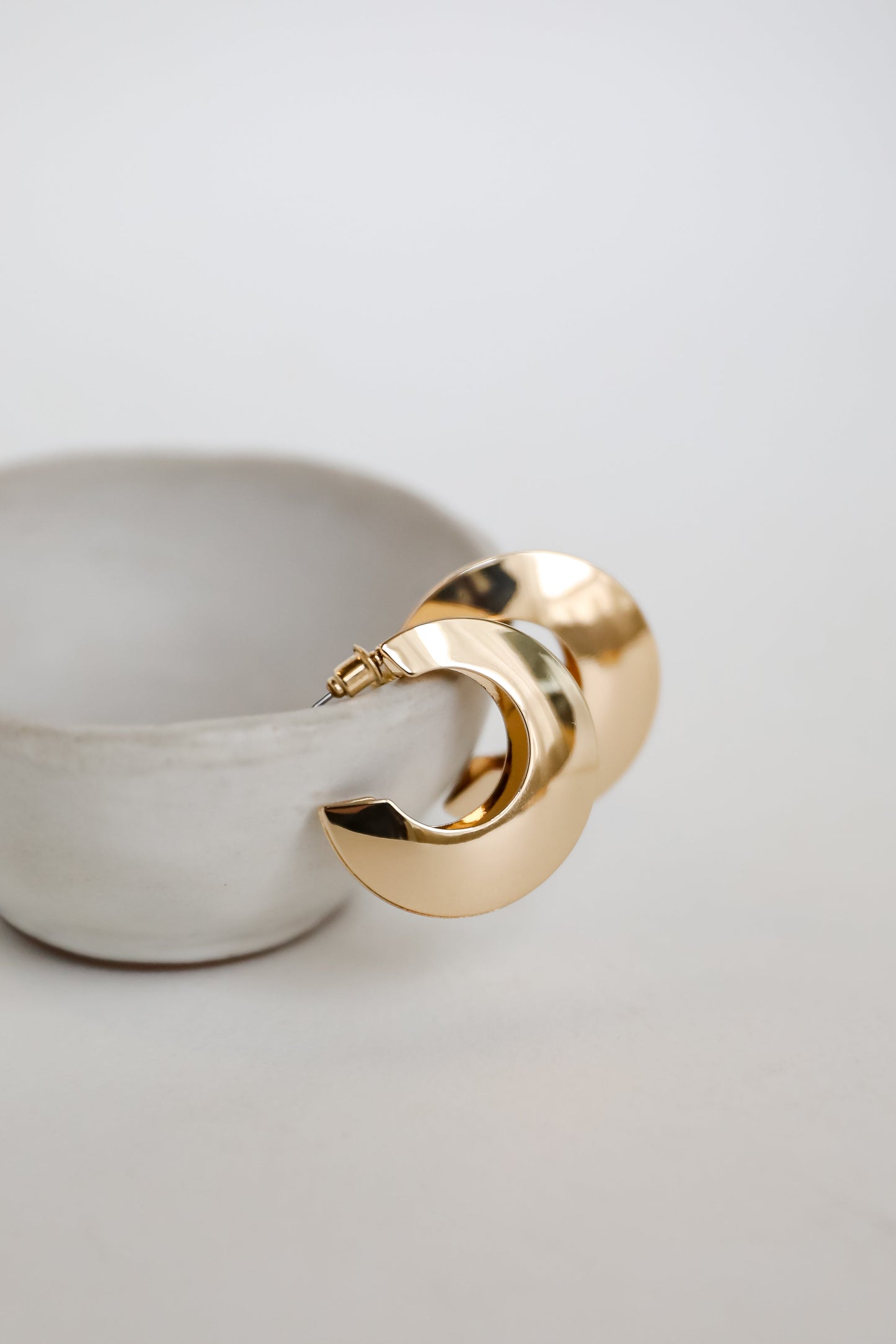 Sadie Gold Hoop Earrings