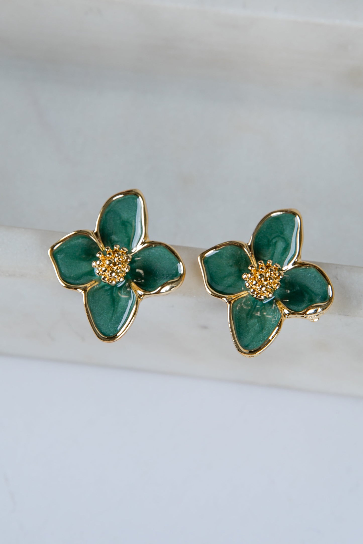 Nora Dark Green Flower Earrings