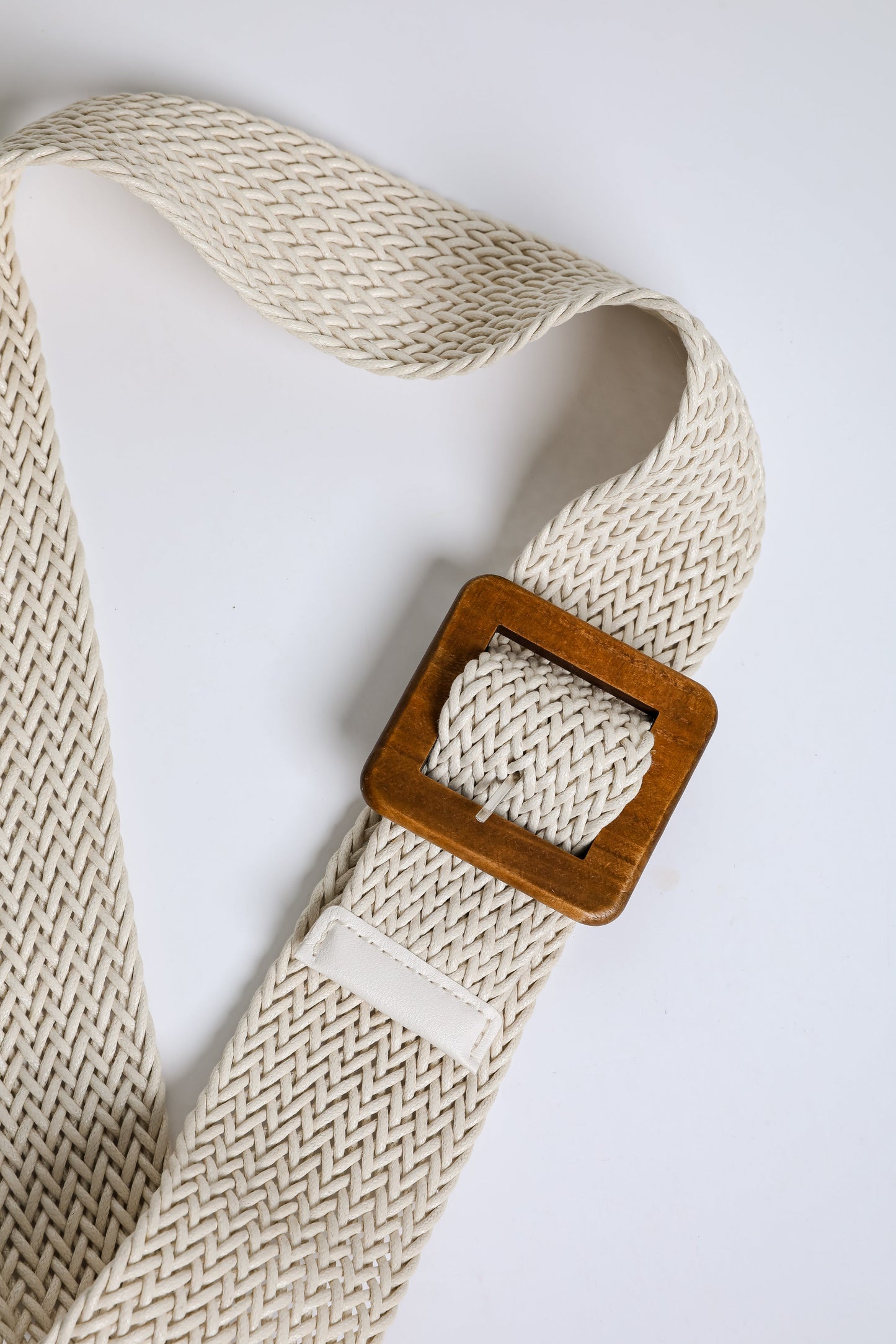 Catch My Drift White Straw Belt