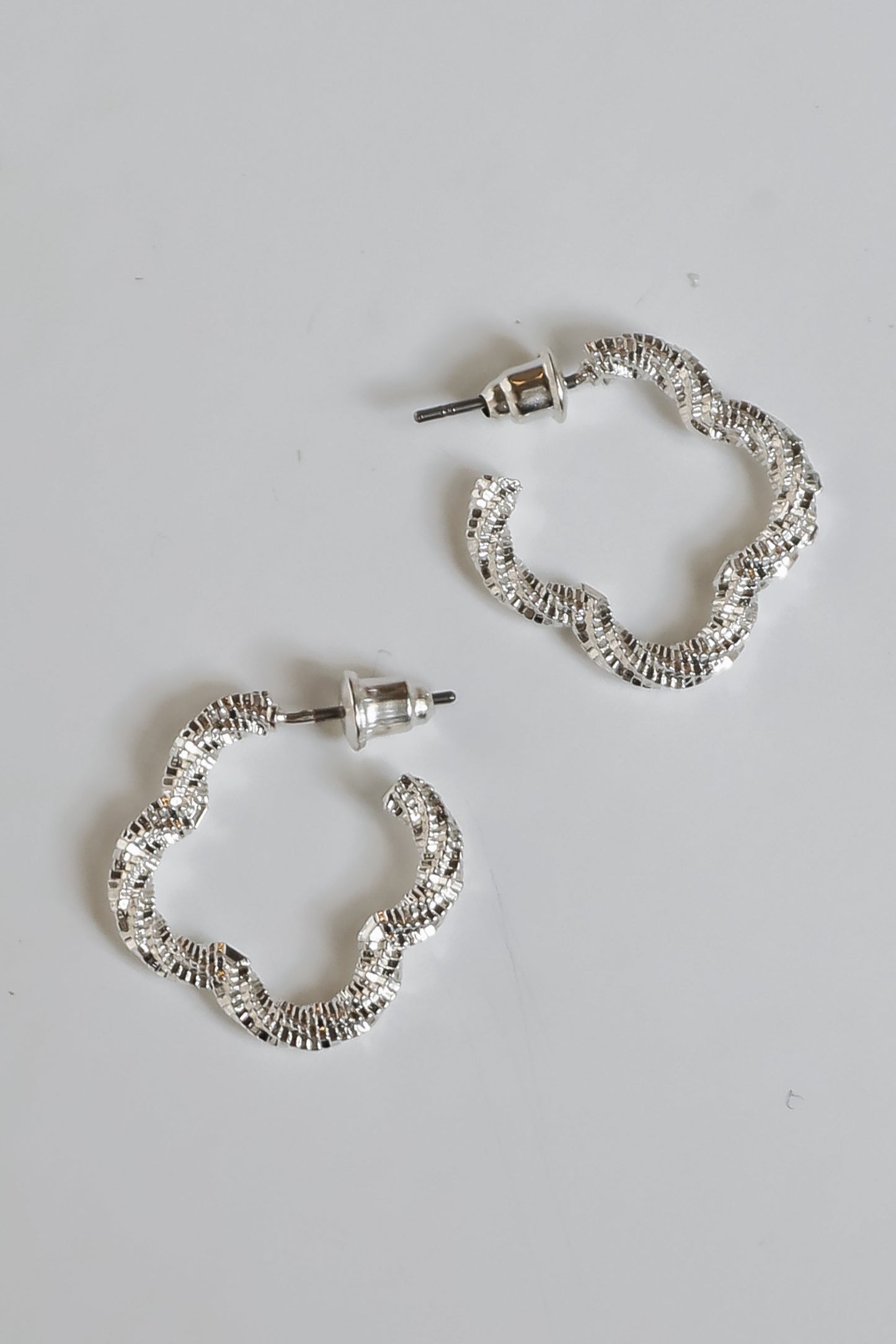 FINAL SALE - Sabrina Quatrefoil Hoop Earrings