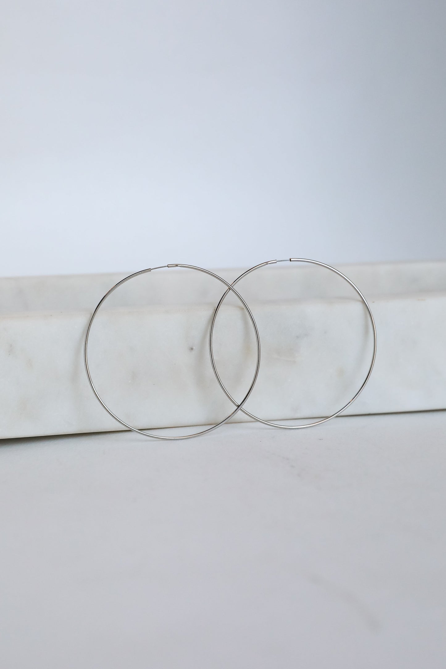 FINAL SALE - Sloane Large Hoop Earrings