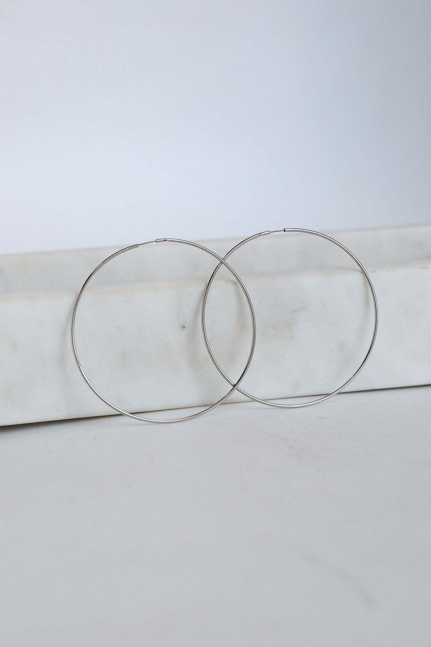 FINAL SALE - Sloane Large Hoop Earrings