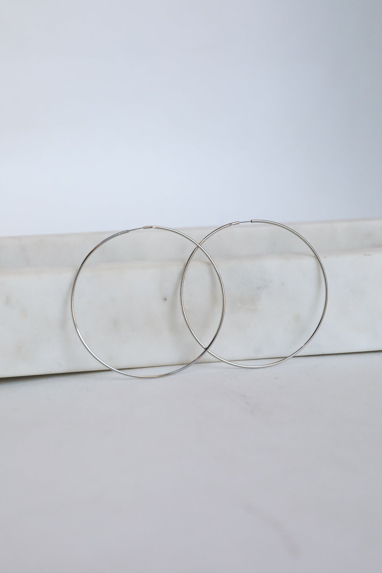 FINAL SALE - Sloane Large Hoop Earrings